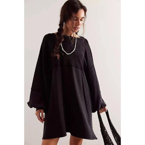 Free People We The Coastal Solid Crew Sweatshirt Top Pullover Oversized S 274182